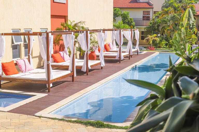 Apê climatizado com vista piscina familia