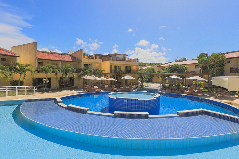 Apartamento climatizado con vista a la piscina para la famil