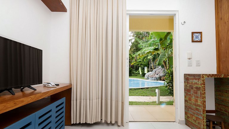 104- Fully equipped ground floor apartment facing the pool