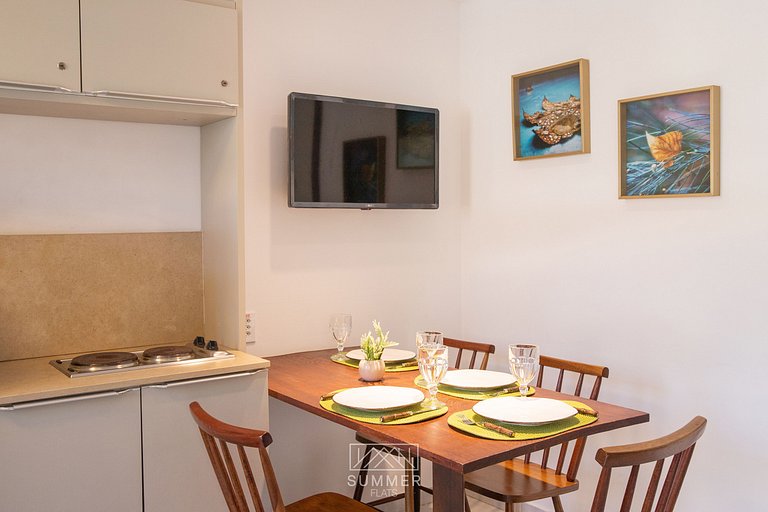 102- Air-conditioned ground floor apartment facing the pool