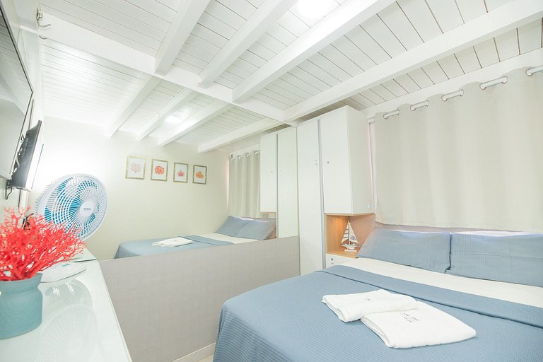 Flat 250 - Primeiro andar com mezanino e vista piscina