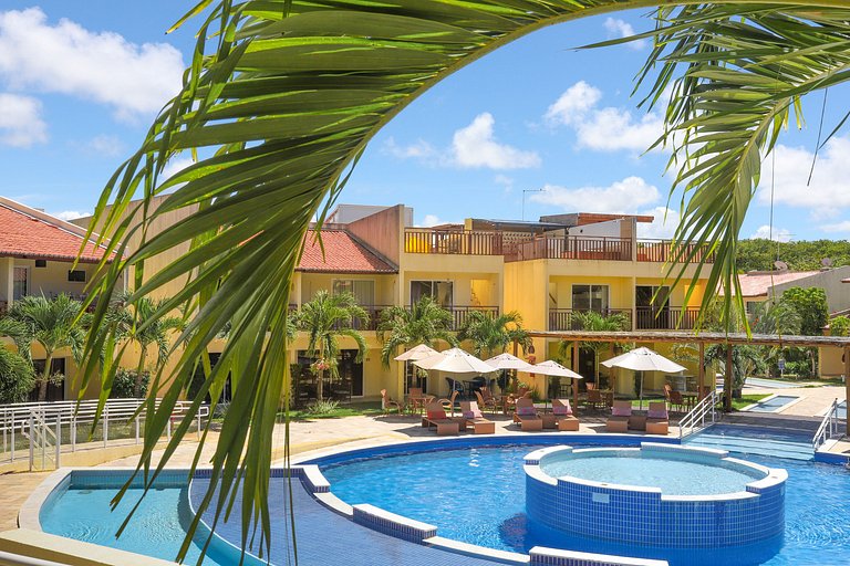 Apê climatizado com vista piscina