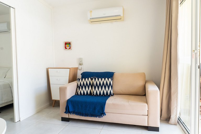 152- Apartamento de un dormitorio frente a la piscina