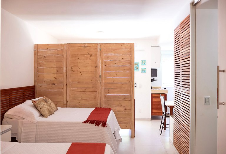112- Apartamento térreo climatizado para familia