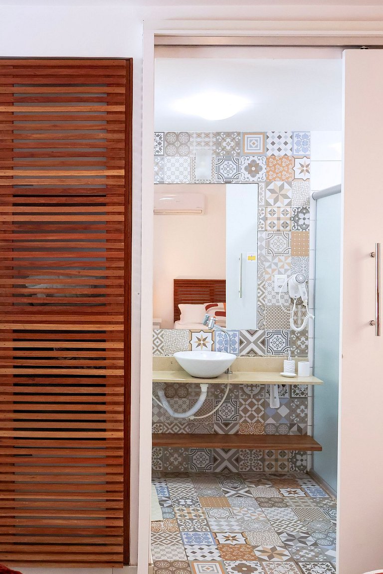 112- Apartamento térreo climatizado para familia