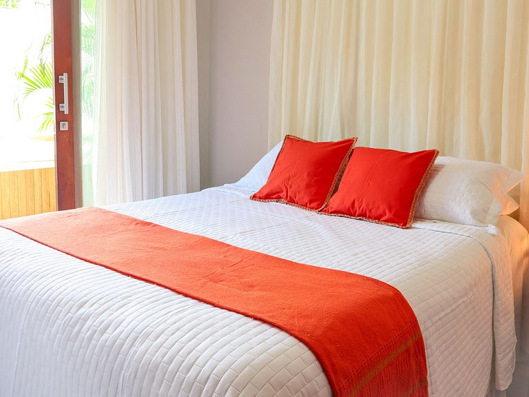 A25- Departamento con 2 habitaciones más jacuzzi y área de j