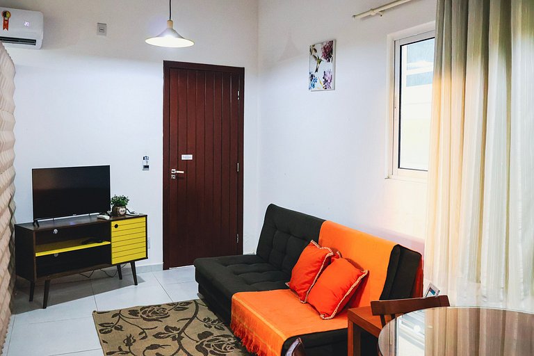 Beautiful superior flat with balcony in front of the pool