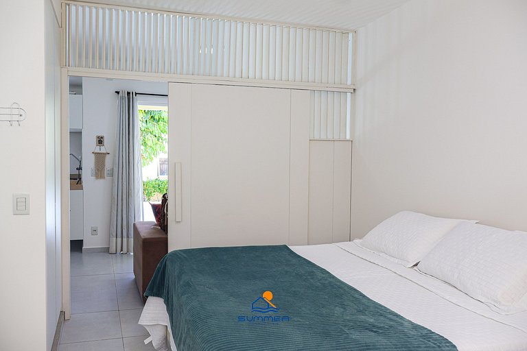 Apê terreo frente piscina