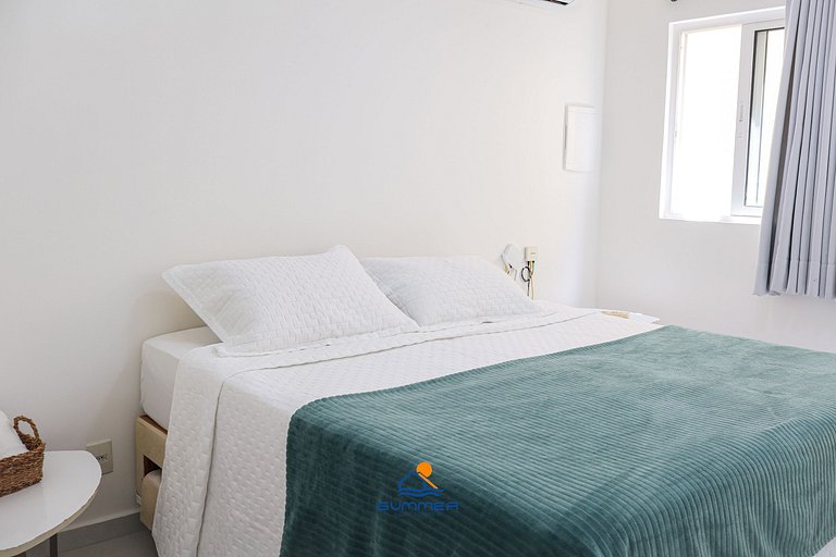 Apê terreo frente piscina