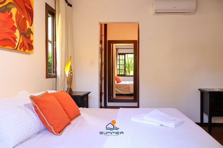 Casa na entrada da praia do amor com 2 suites