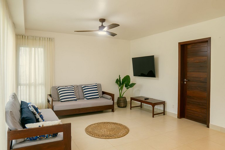 Casa charmosa, 50 metros da Praia do Amor