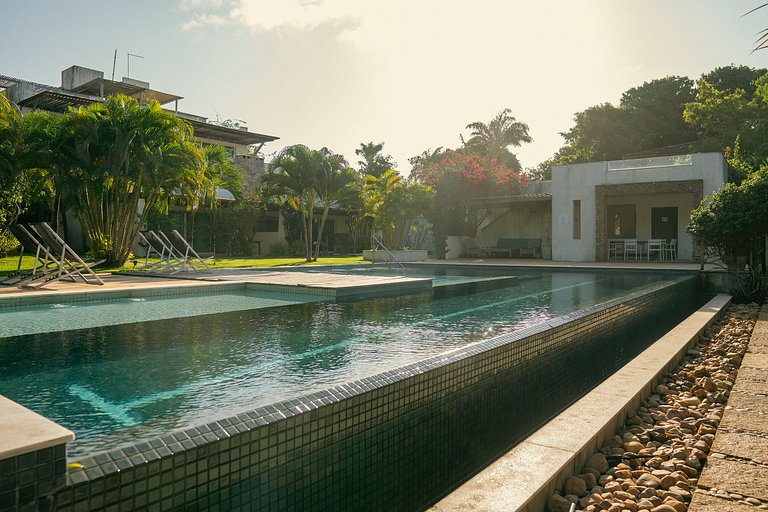 Cozy house in a gated community with a pool, 50 meters from