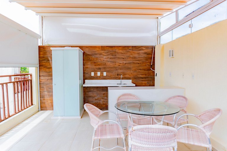 181 - Triplex Família com Jacuzzi privativa