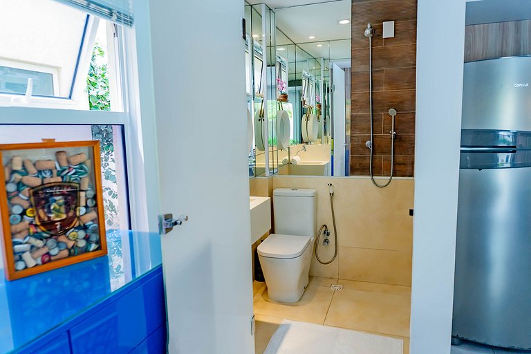 181 - Triplex Família com Jacuzzi privativa
